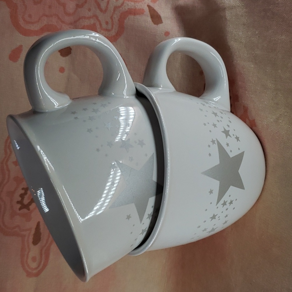 2 Stars Mugs